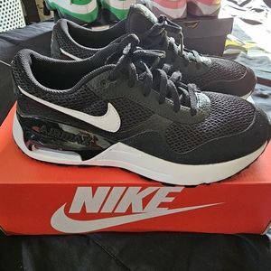 Nike Air Max SYSTM "Black/White/Wolf Grey"(GS)